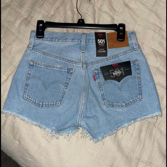 Levi’s 501 shorts - Picture 2 of 2